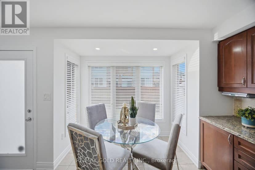 45 Biddens Square — photo 14 of 40