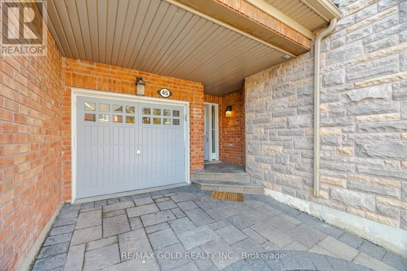 45 Biddens Square — photo 3 of 40