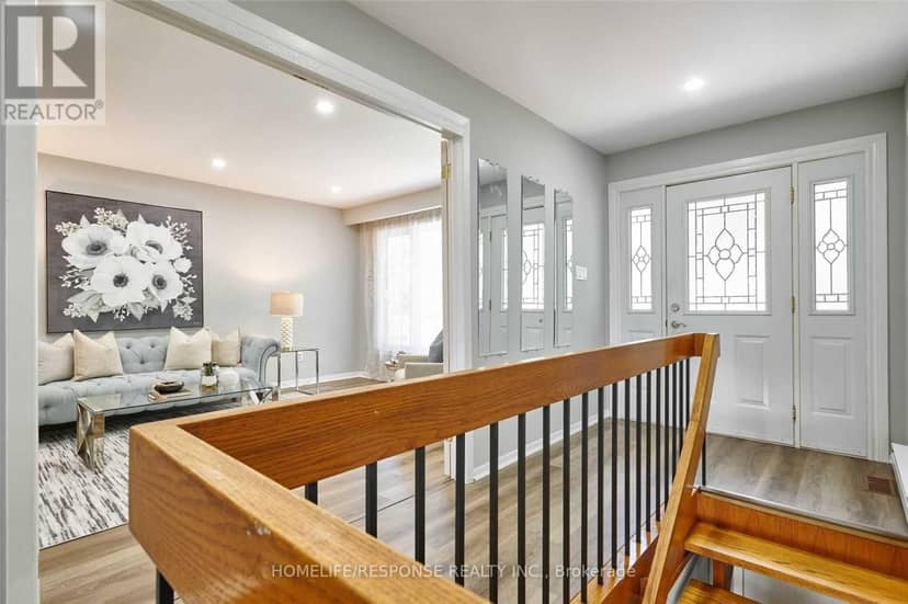 787 Sheppard Avenue — photo 11 of 22