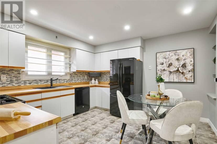 787 Sheppard Avenue — photo 9 of 22