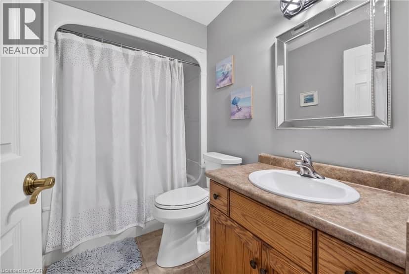 106 KINGFISHER Avenue — photo 15 of 33