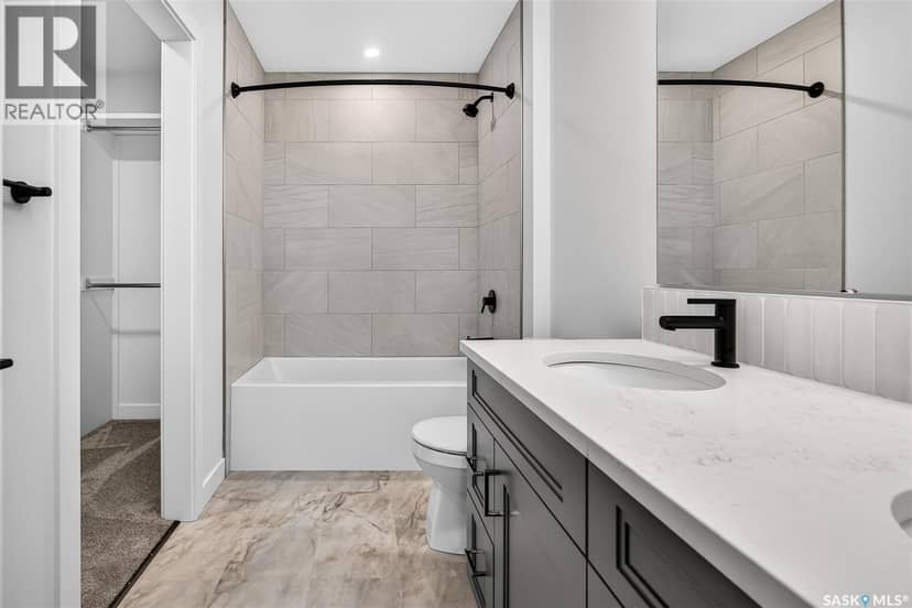 1056 West Park BOULEVARD — photo 38 of 40