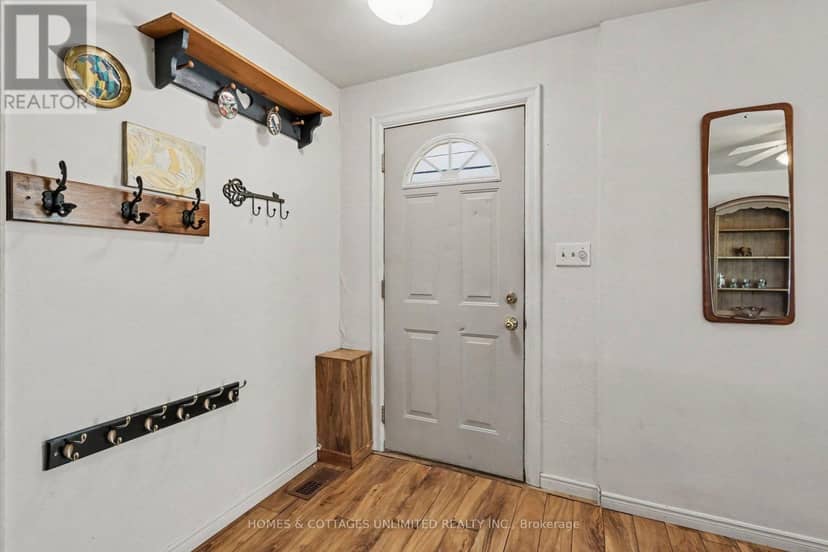 313 Country Street — photo 11 of 27