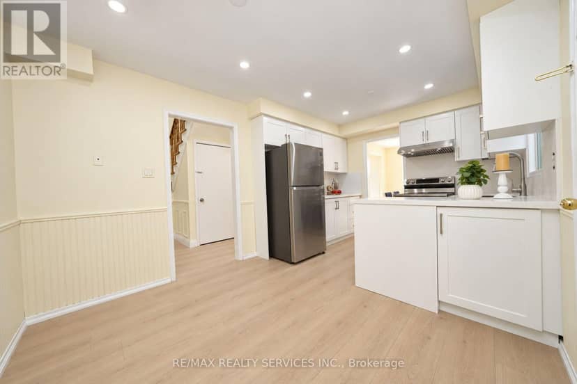 54 Pickard Lane — photo 14 of 40