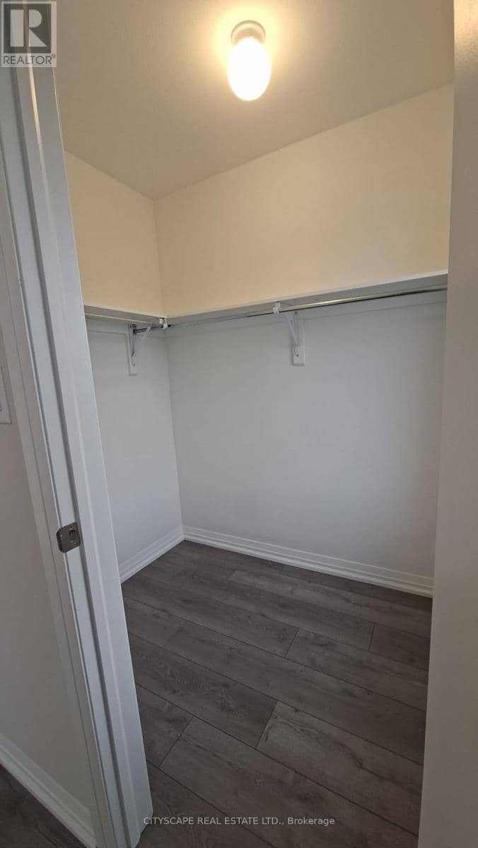 69 Bur Oak Drive — photo 12 of 19