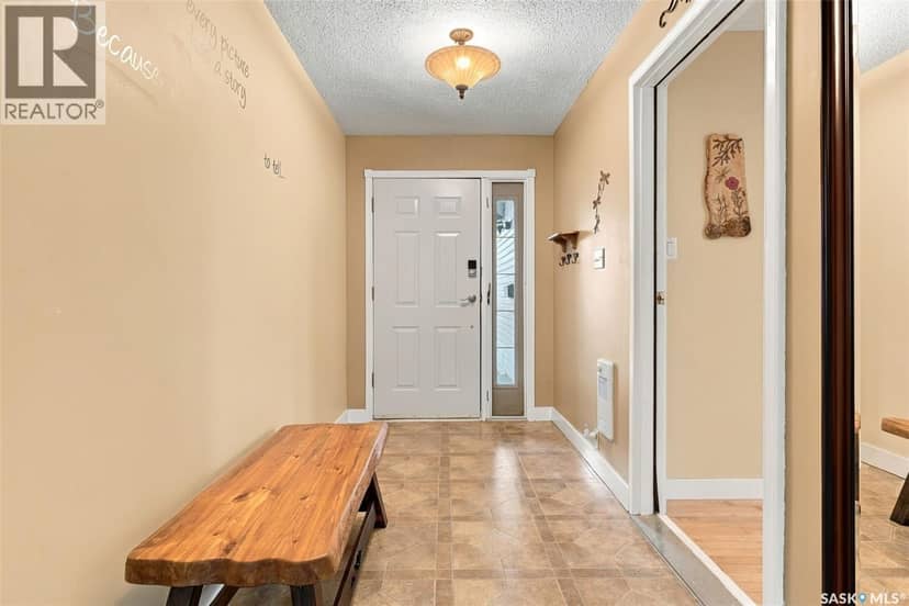 307 Broadway STREET — photo 3 of 40