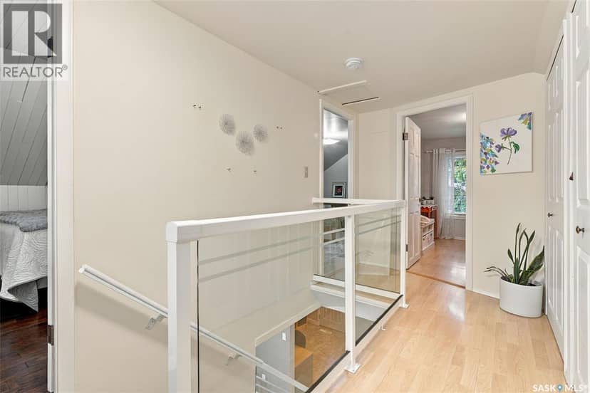 307 Broadway STREET — photo 32 of 40
