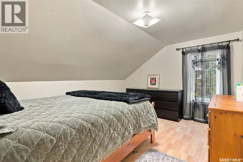 307 Broadway STREET — photo 33 of 40
