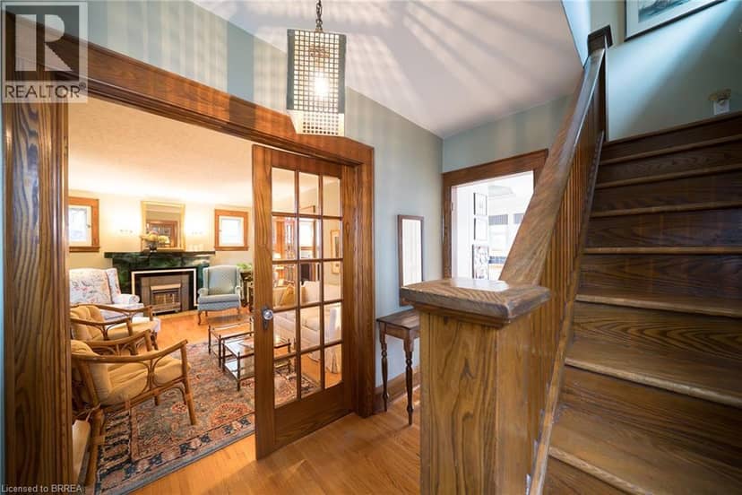 354 WEST Street, Simcoe, photo 4