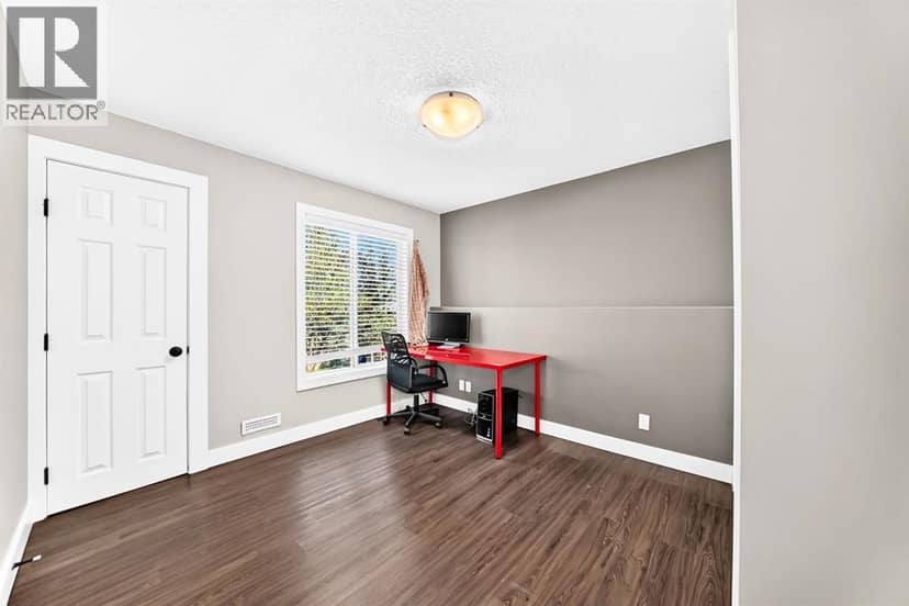 255 Edgebrook Park NW — photo 33 of 40