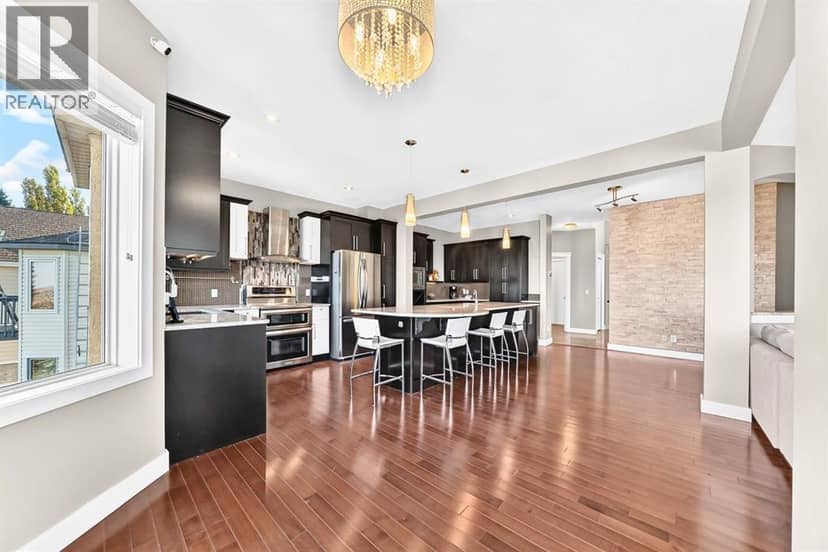 255 Edgebrook Park NW — photo 9 of 40
