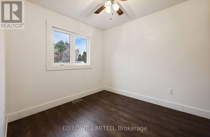 63 Weatherup Crescent — photo 27 of 40