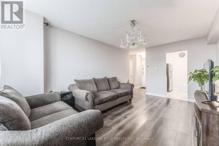 611 - 940 Caledonia Road, Toronto, photo 7