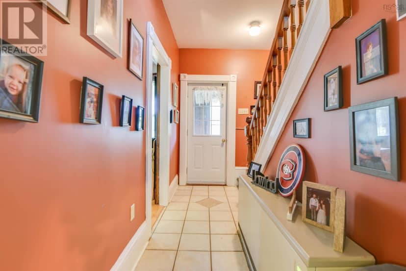 476 Trenton Road — photo 11 of 33