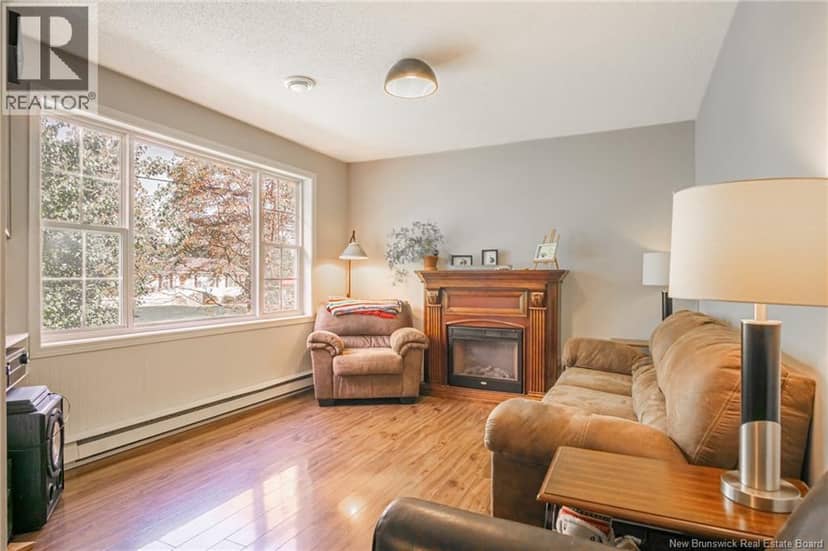 9 Dunn Avenue, Saint Andrews, photo 2