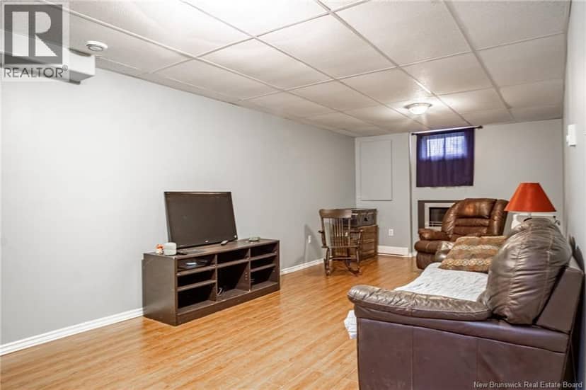 9 Dunn Avenue — photo 12 of 25