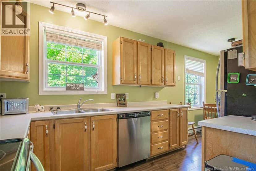9 Dunn Avenue, Saint Andrews, photo 5