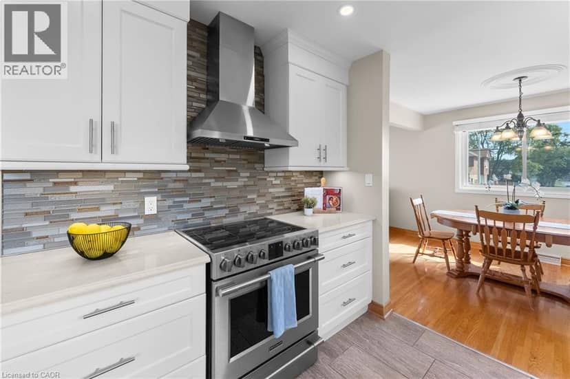 6246 GLENGATE Street — photo 13 of 40
