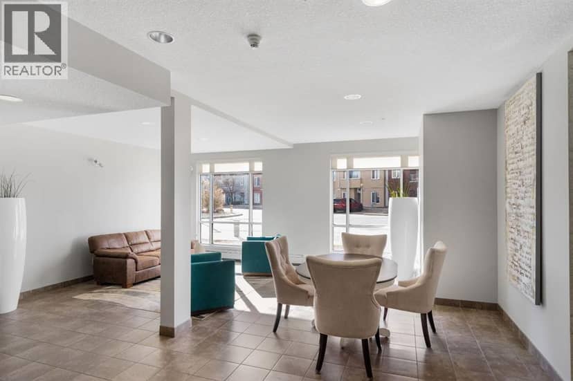 2118, 604 East Lake Boulevard NE, Airdrie, photo 3