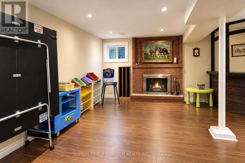 1005 Fredonia Drive — photo 27 of 35