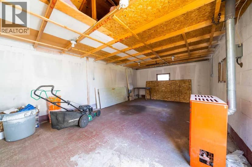 945 Parker Avenue NW — photo 32 of 40