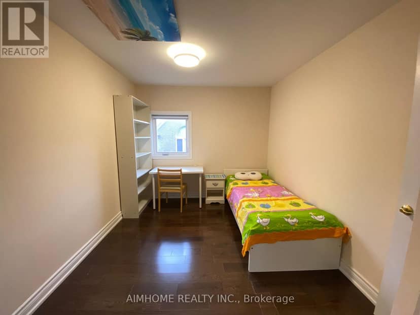 102 Farmstead Road — photo 18 of 29
