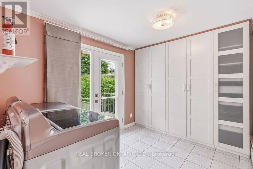 257 Lavergne Street — photo 19 of 40