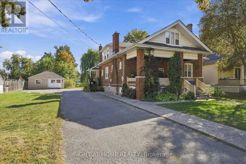 33 Melbourne Street W, Kawartha Lakes, photo 2