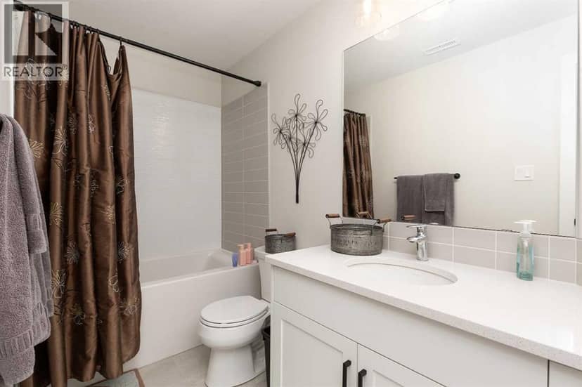 509 Riverhills Way W — photo 21 of 33