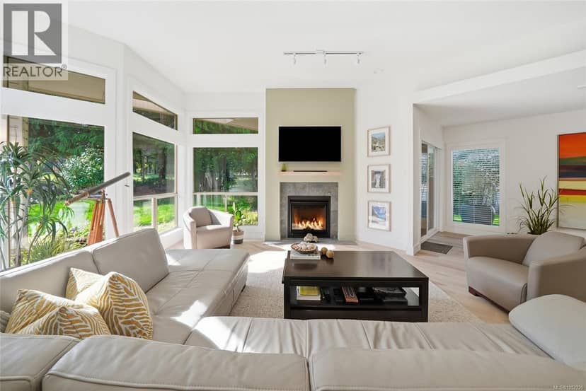 1176 Lee Rd, Parksville, photo 4