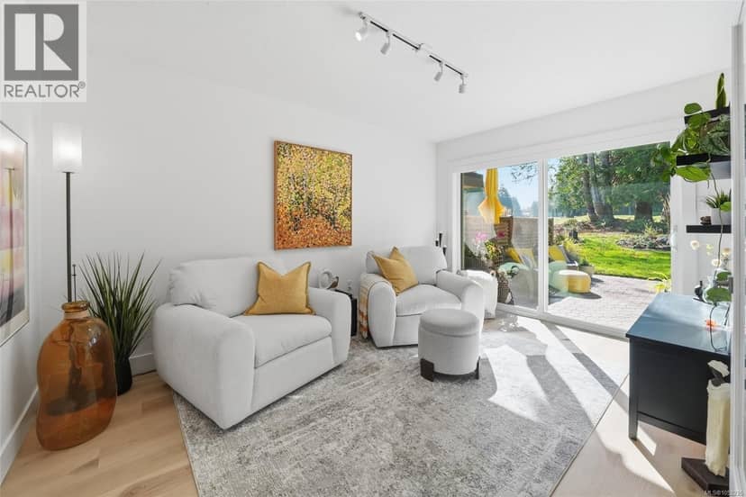 1176 Lee Rd, Parksville, photo 8