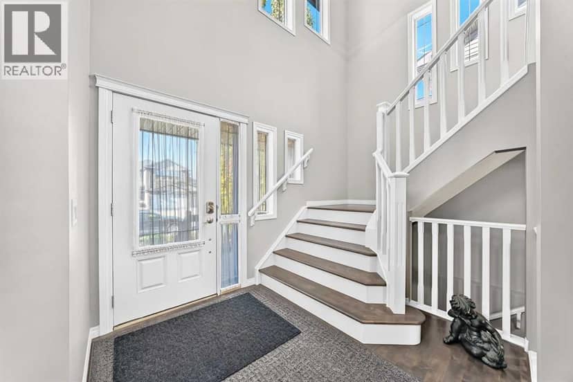 152 Hawkmere Way, Chestermere, photo 5