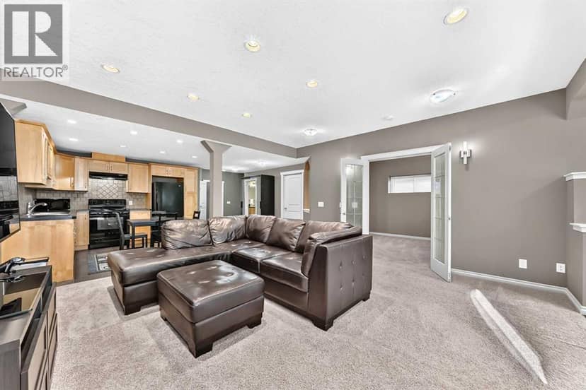 152 Hawkmere Way — photo 39 of 40