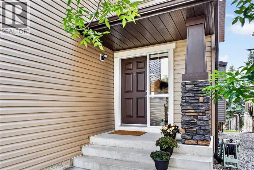 277 Evermeadow Avenue SW, Calgary, photo 4