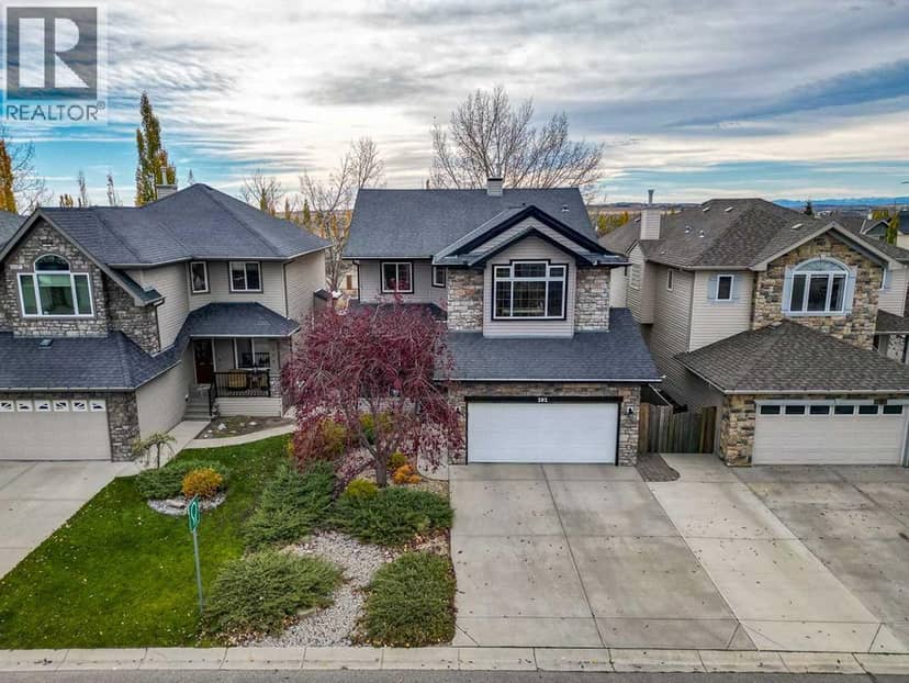 202 Crystal Green Place, Okotoks