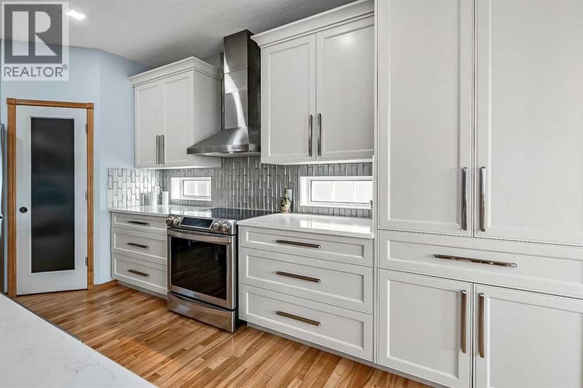 202 Crystal Green Place — photo 15 of 40
