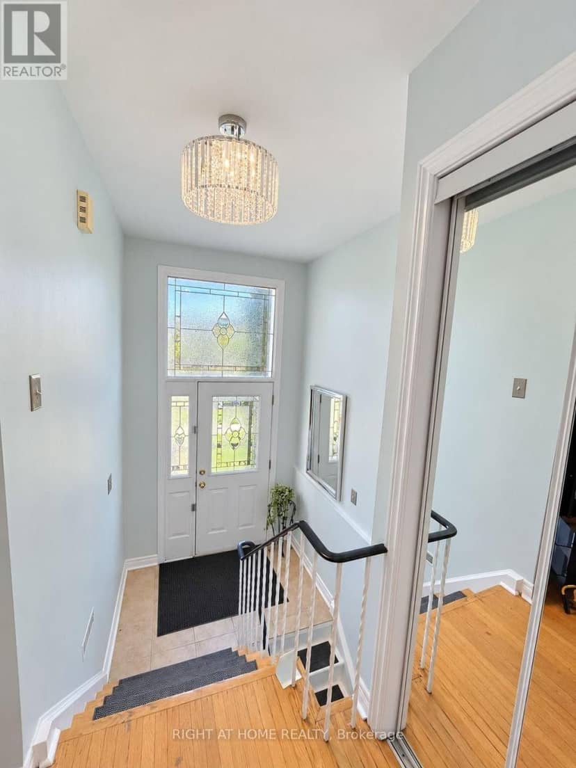 101 Hanson Road — photo 5 of 40