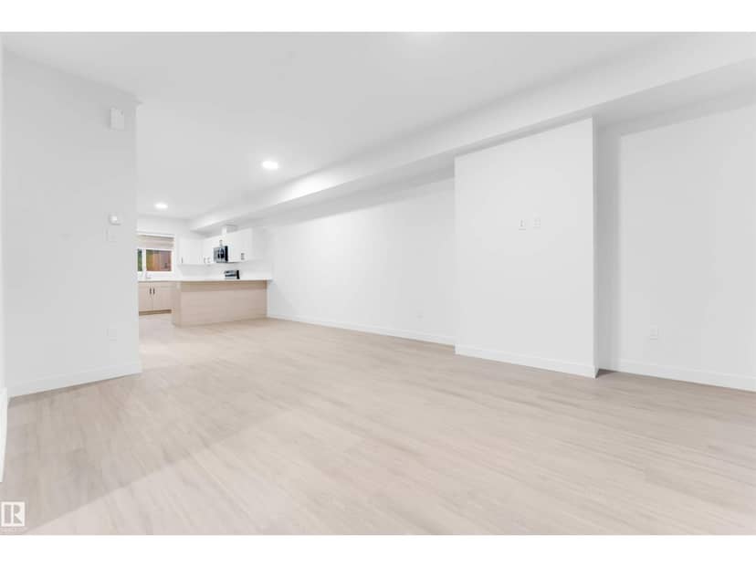 #56 18110 28 AV SW — photo 13 of 40