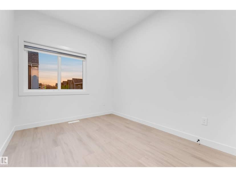 #56 18110 28 AV SW — photo 26 of 40