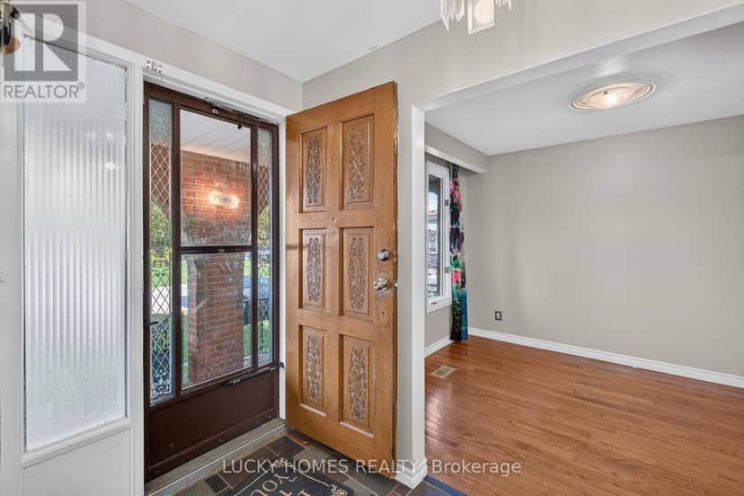 3061 Lloyd George Boulevard — photo 12 of 40