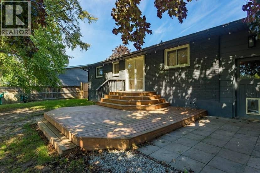 3549 Egremont ROAD — photo 39 of 40