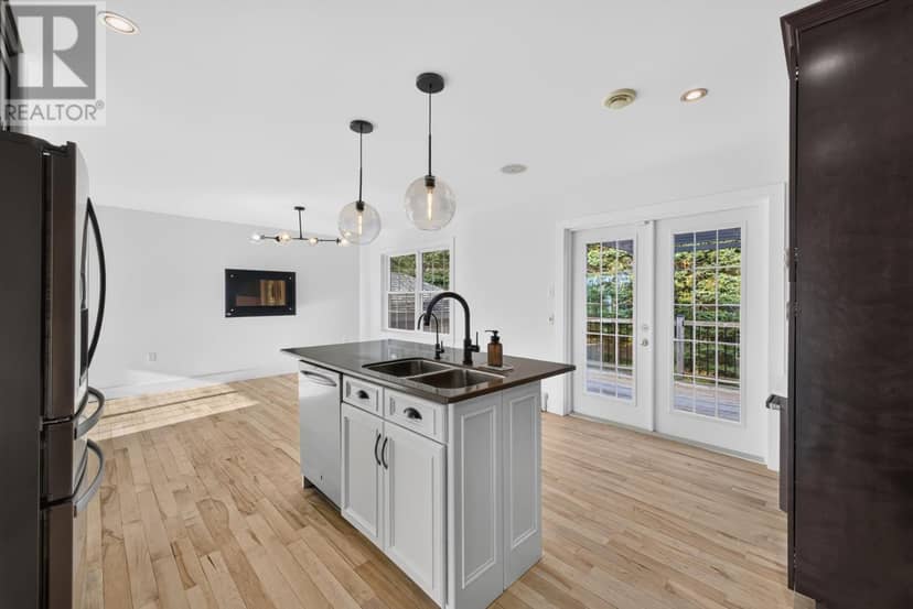118 EDGEHILL Drive — photo 16 of 40