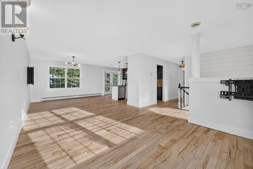 118 EDGEHILL Drive — photo 9 of 40