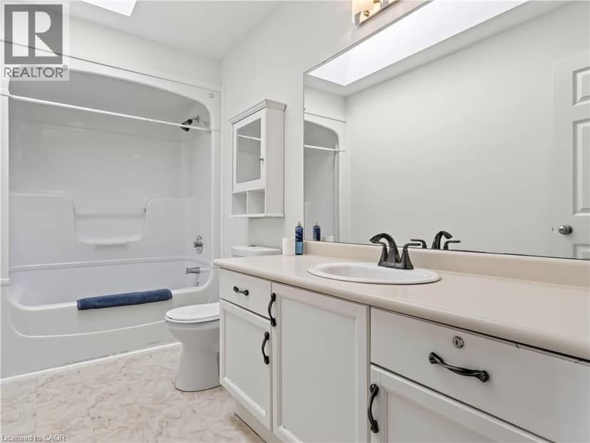 211 MORTON Street — photo 21 of 40