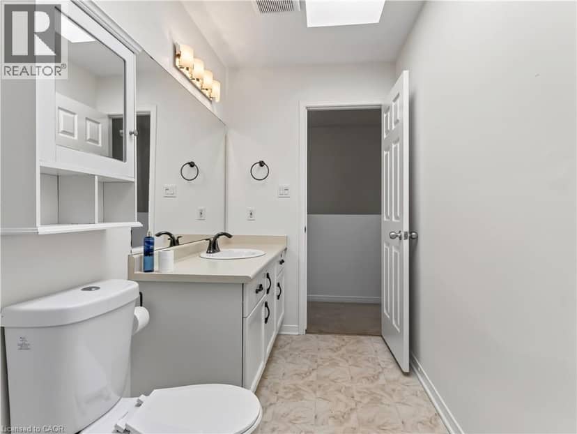 211 MORTON Street — photo 22 of 40