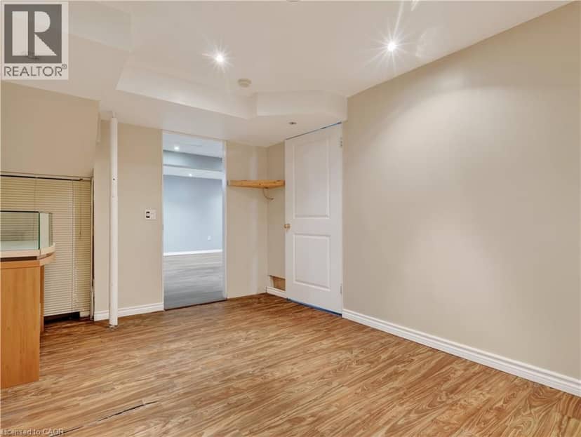 211 MORTON Street — photo 34 of 40