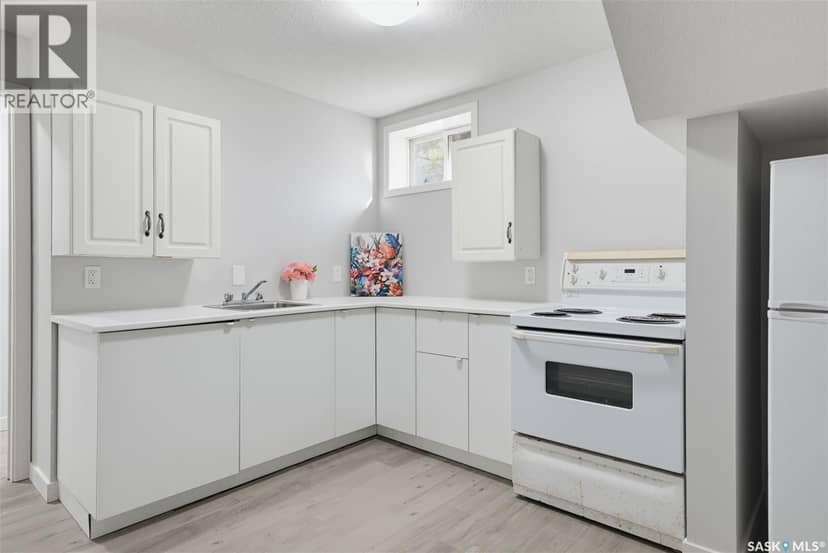 1405 Cumberland AVENUE S — photo 16 of 40