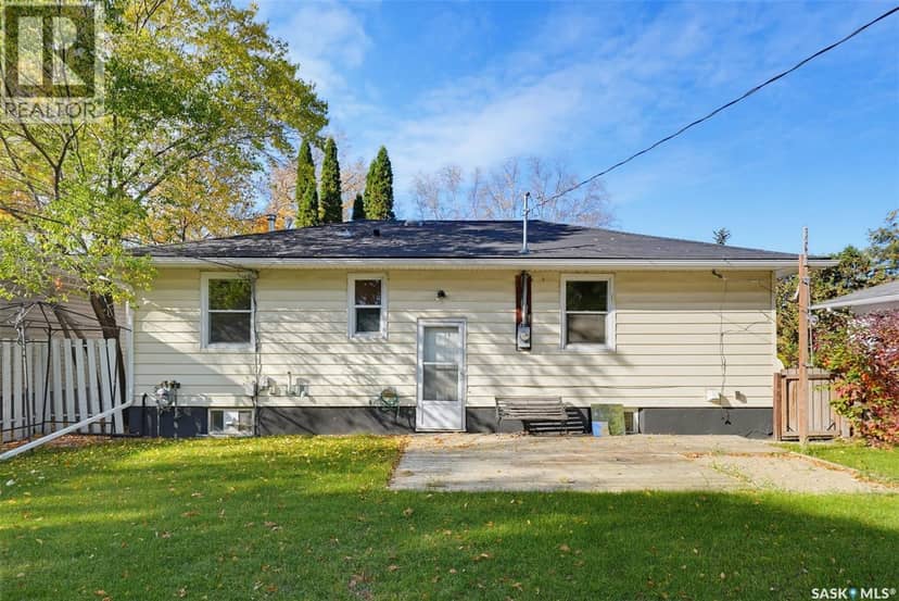 1405 Cumberland AVENUE S — photo 27 of 40