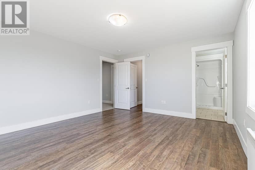50B MACWILLIAMS Road — photo 16 of 29
