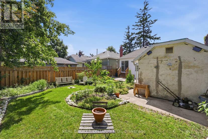 218 Lake Street, St. Catharines, photo 8